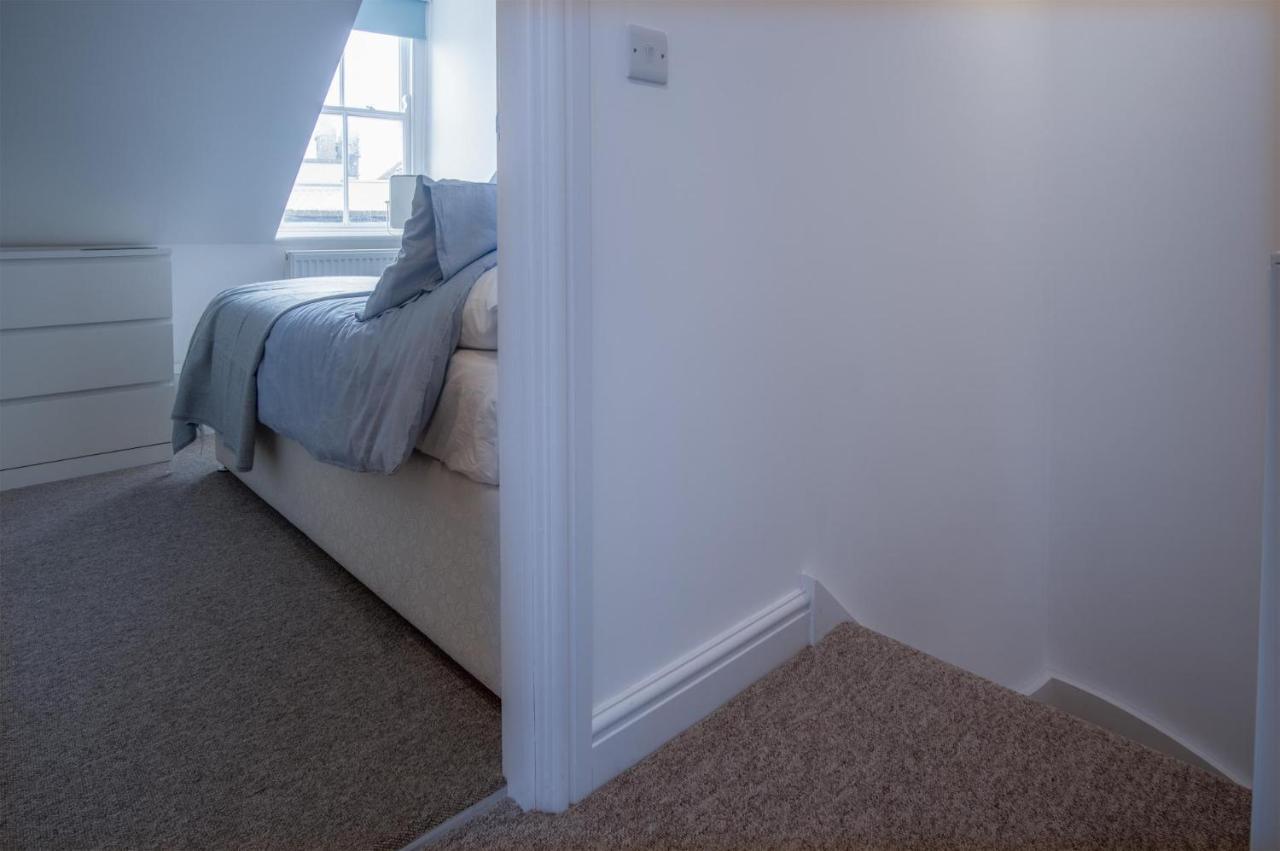 Ramsey Apartment - 2 Bedroom Apartment - Tenby Εξωτερικό φωτογραφία