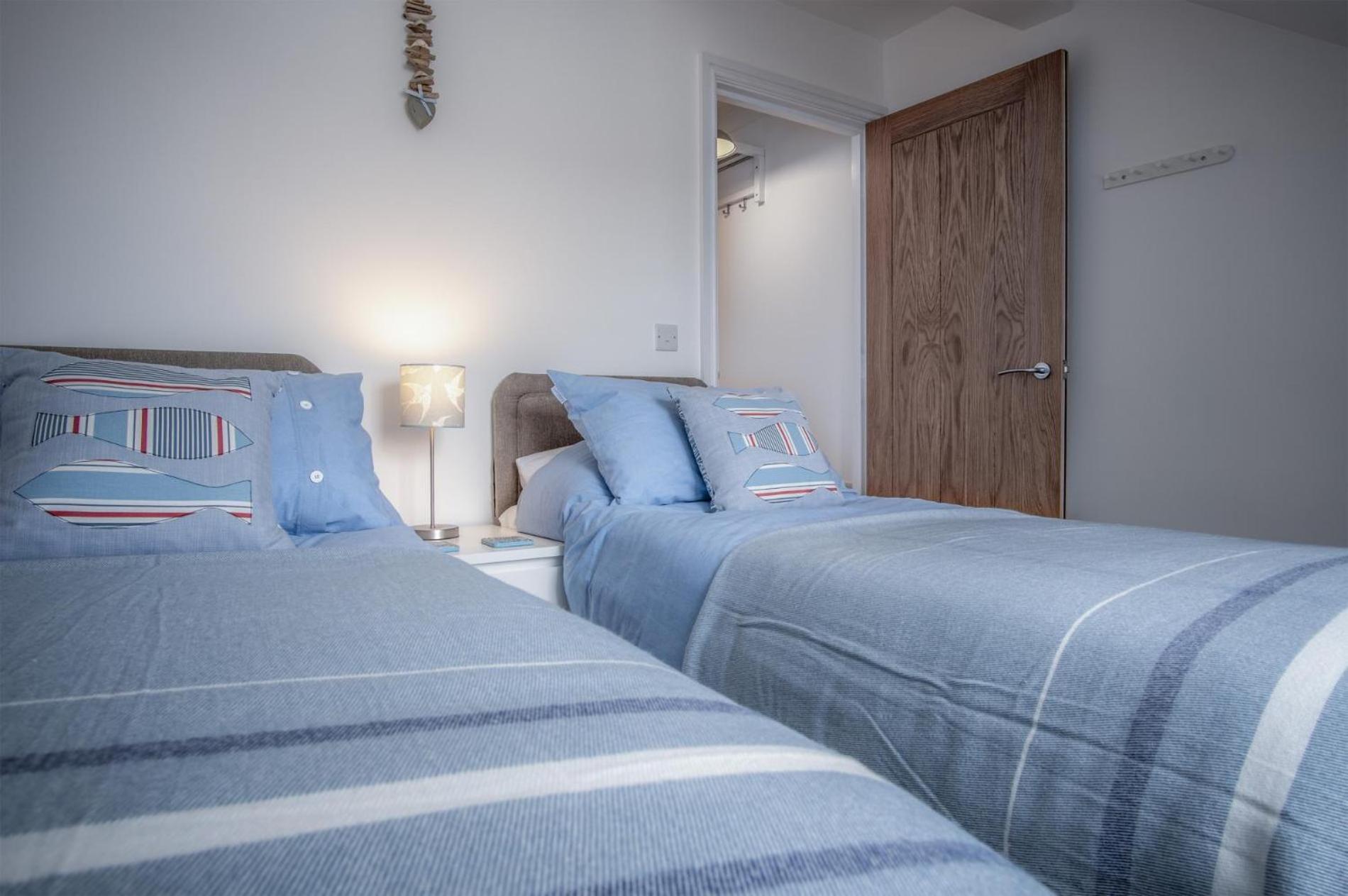 Ramsey Apartment - 2 Bedroom Apartment - Tenby Εξωτερικό φωτογραφία